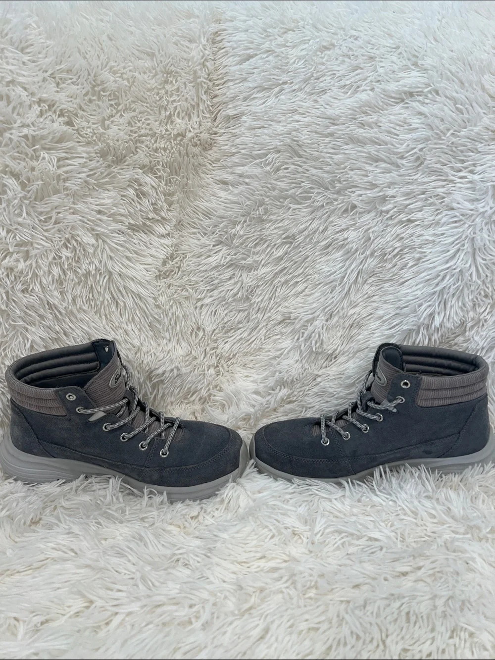 Skechers Women’s Charcoal Gray Suede Lace-Up Hiking Boots